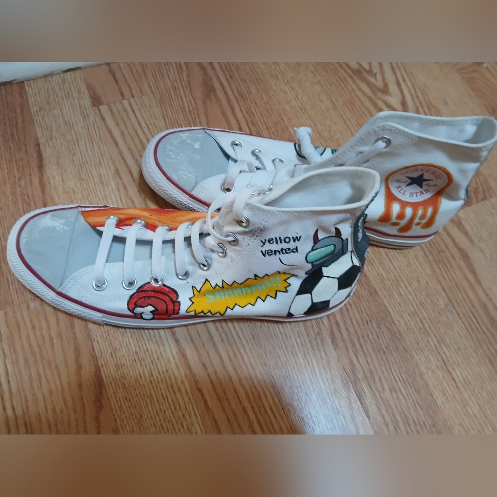Vintage 2004 Converse Chuck Taylor All Star High Tops